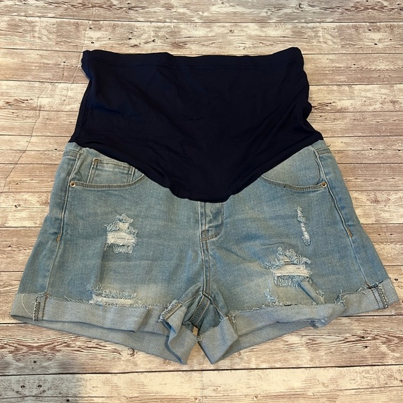 PinkBlush Light Blue Distressed Cuffed Hem Maternity Full Panel Jean Shorts - Picture 4 of 10